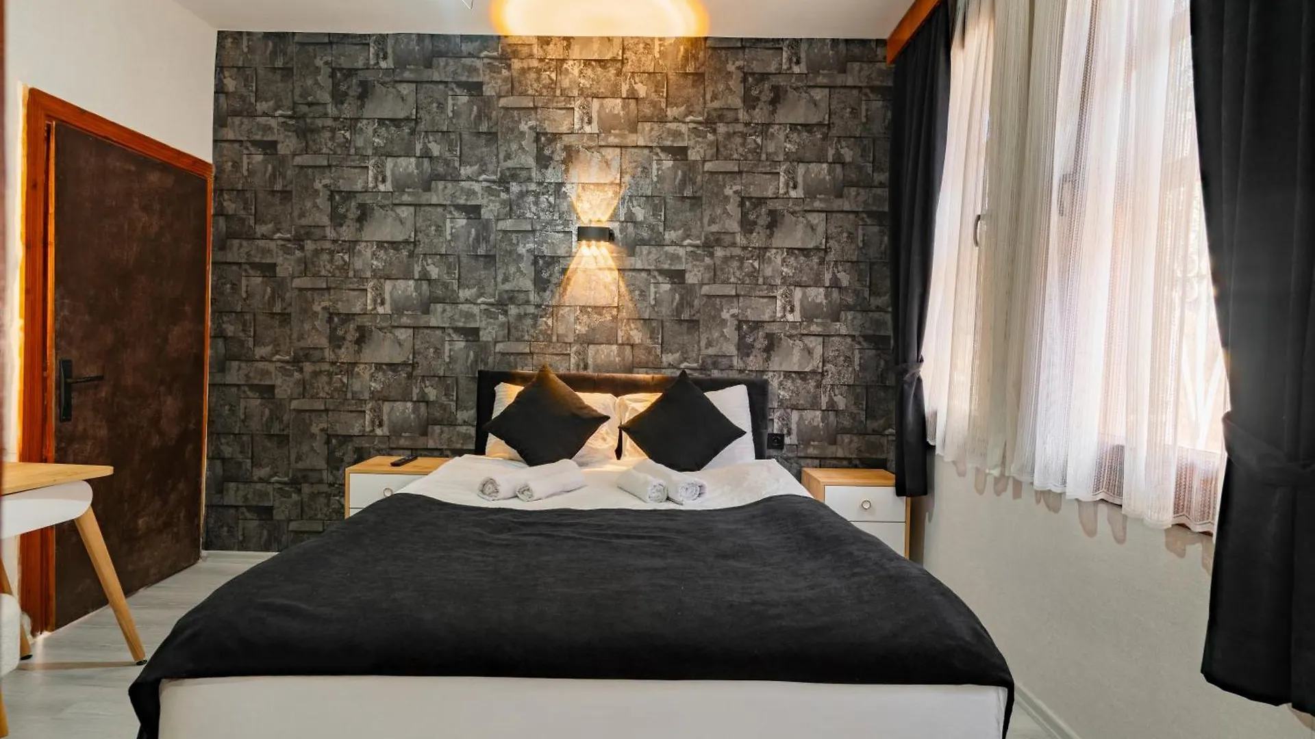 Buetuenoglu Pansiyon Antalya Homestay