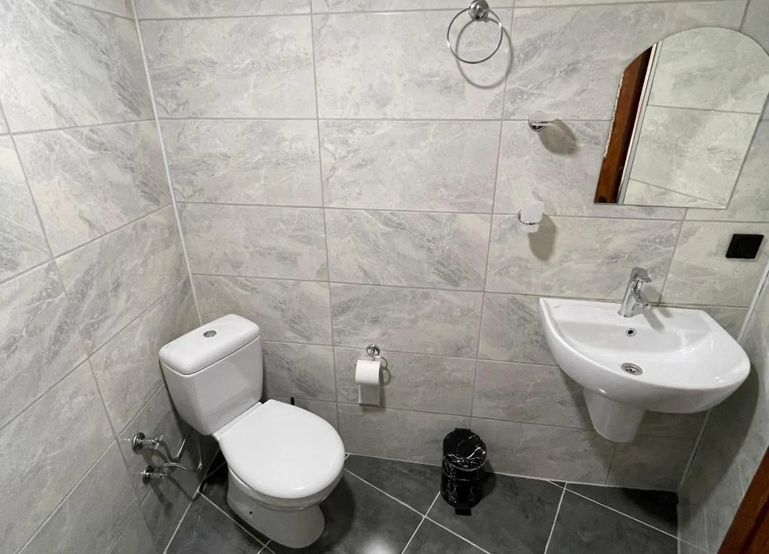 Buetuenoglu Pansiyon Antalya